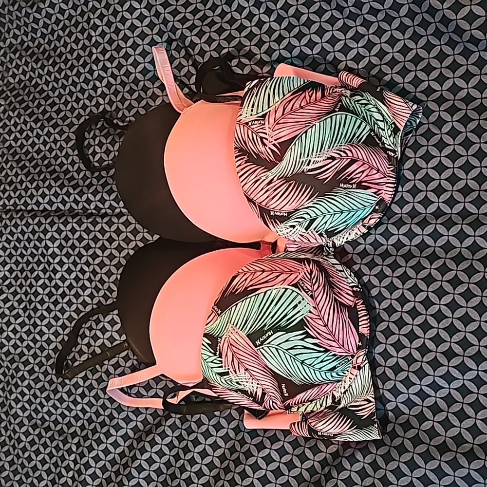 Hurley bra's